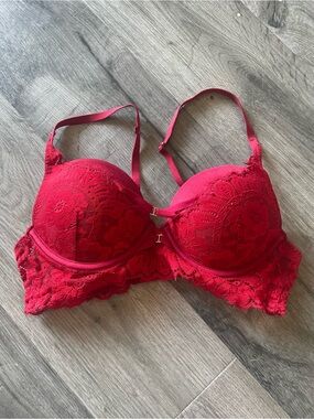 La SENZA Red Lace Push-Up Bra - Floral Lace Detail